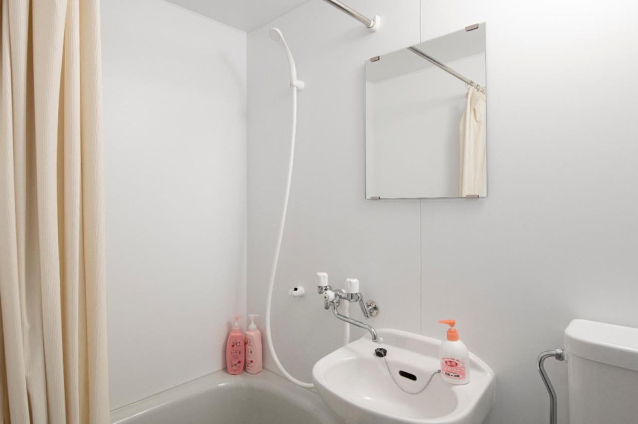 Guesthouse Erimo Apartment Szapporo Kültér fotó